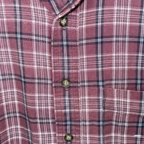 L.L. BEAN Men's Long Sleeve Faded Red Plaid Button Down Shirt Medium - Picture 2 of 7